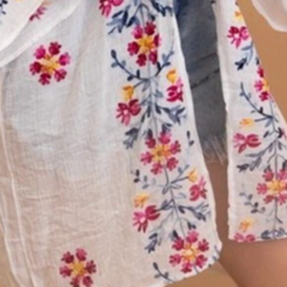 Lightweight Boho Festival Floral Embroidered Anemone Kimono White - Picture 3 of 4